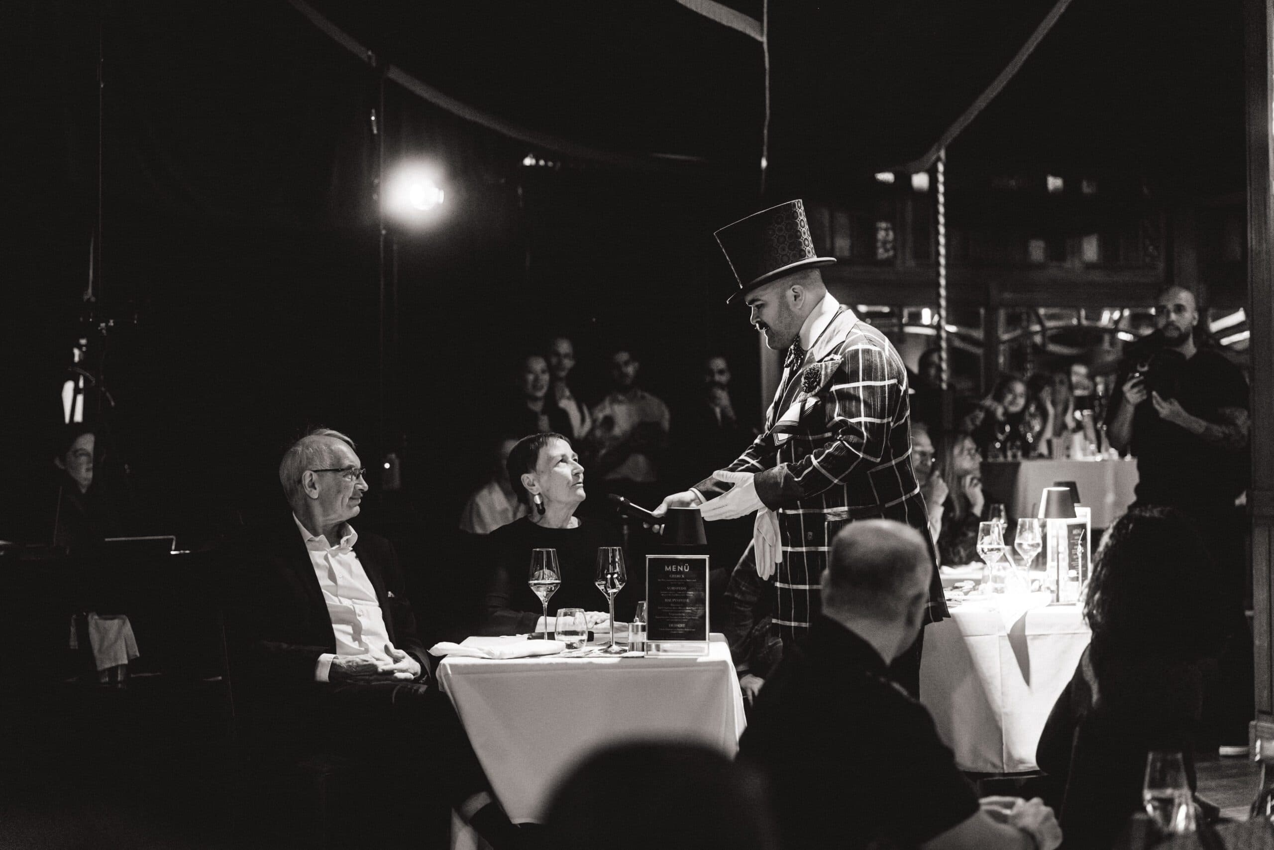 Burlesque Dinner Club